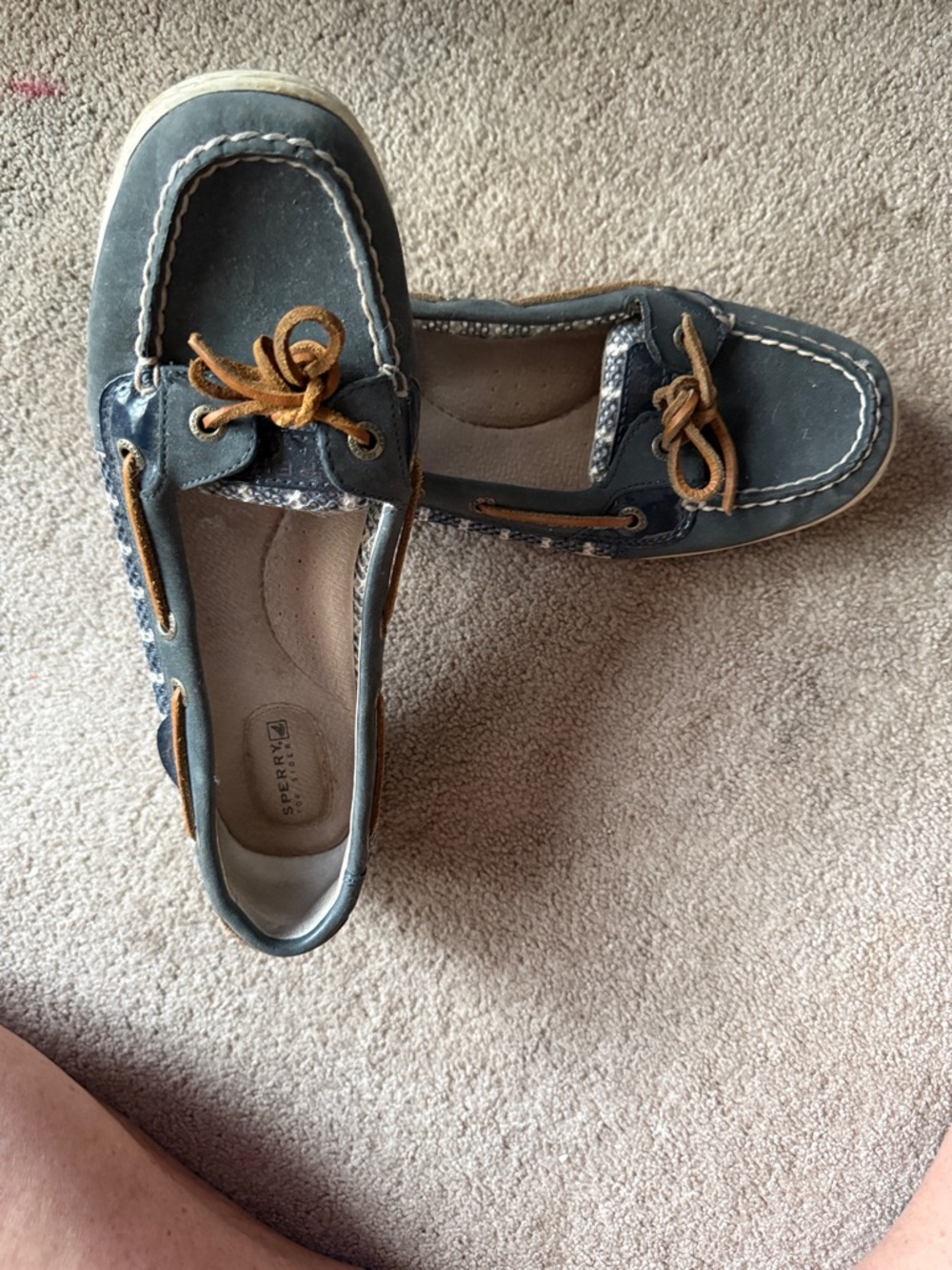Sperry Navy Blue Leather Boat Shoes with Tan Laces
